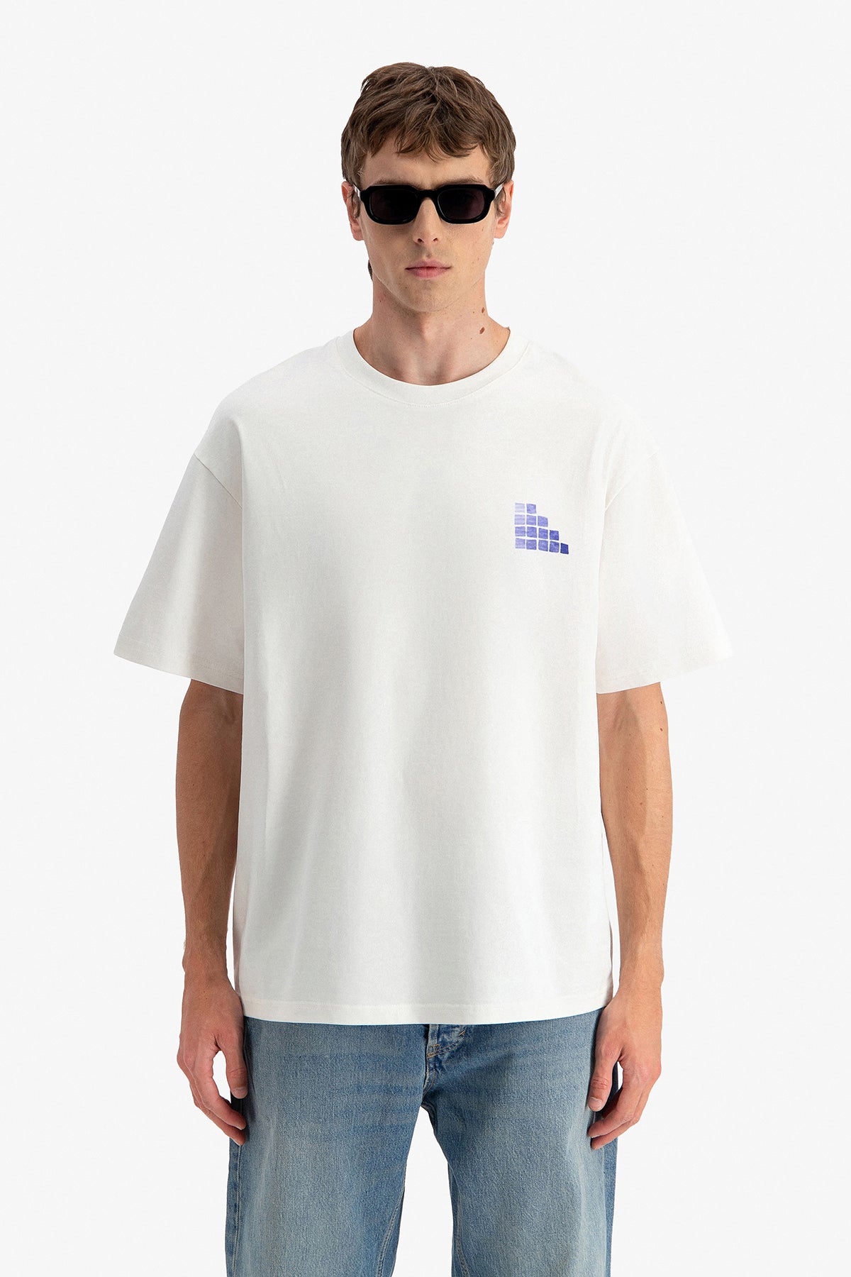 SQUARE PUFF PRINT T-SHIRT
