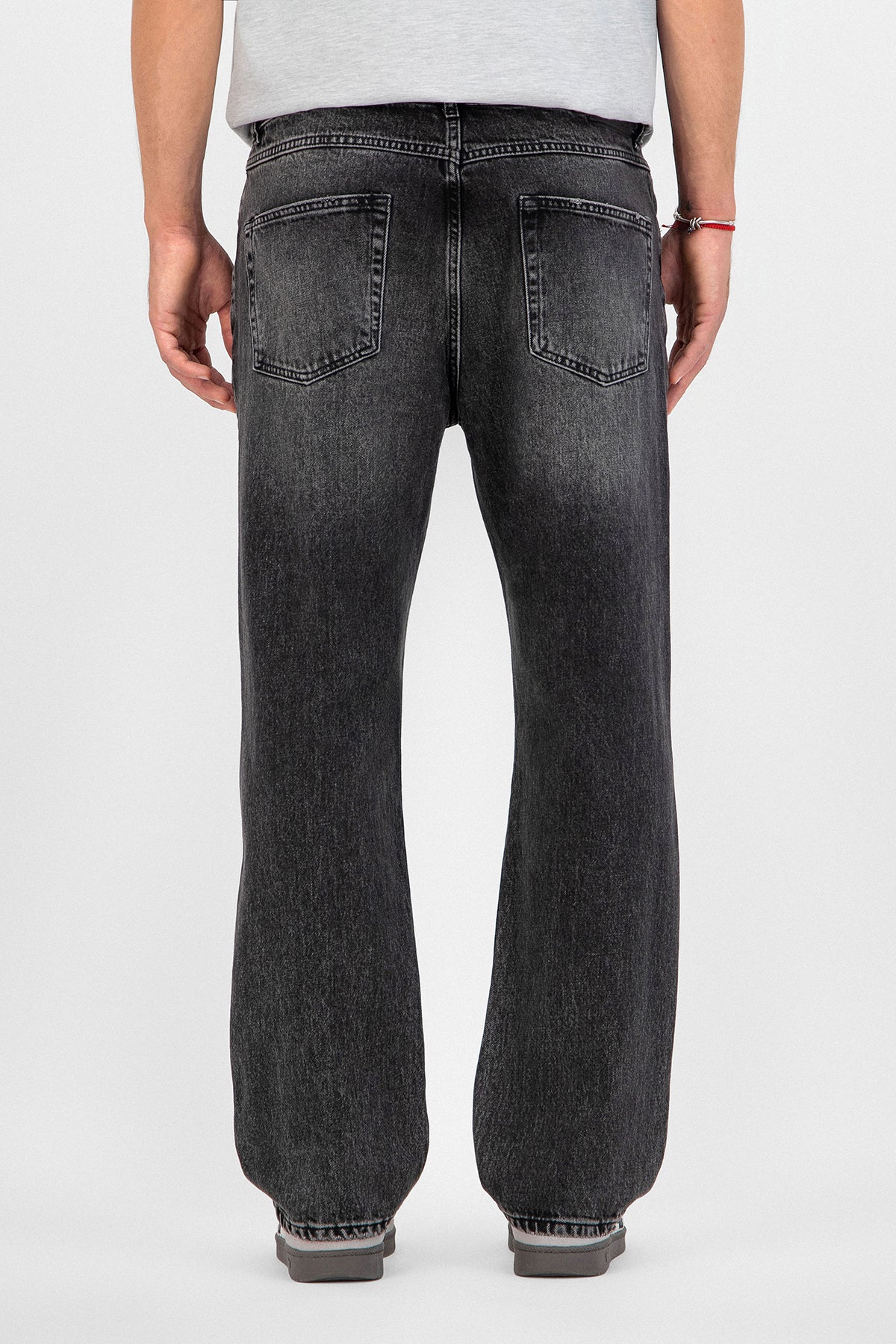 Straight Fit Denim Pant