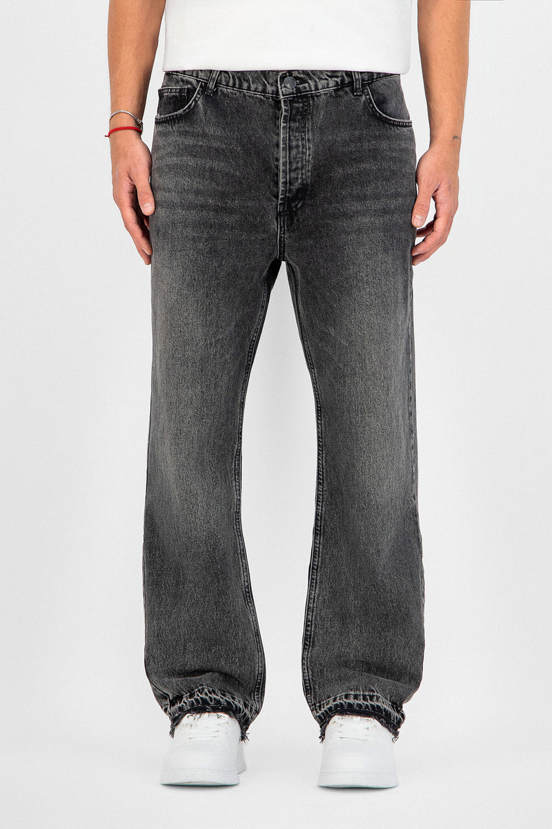 Gusset Panel Straight Fit Pant