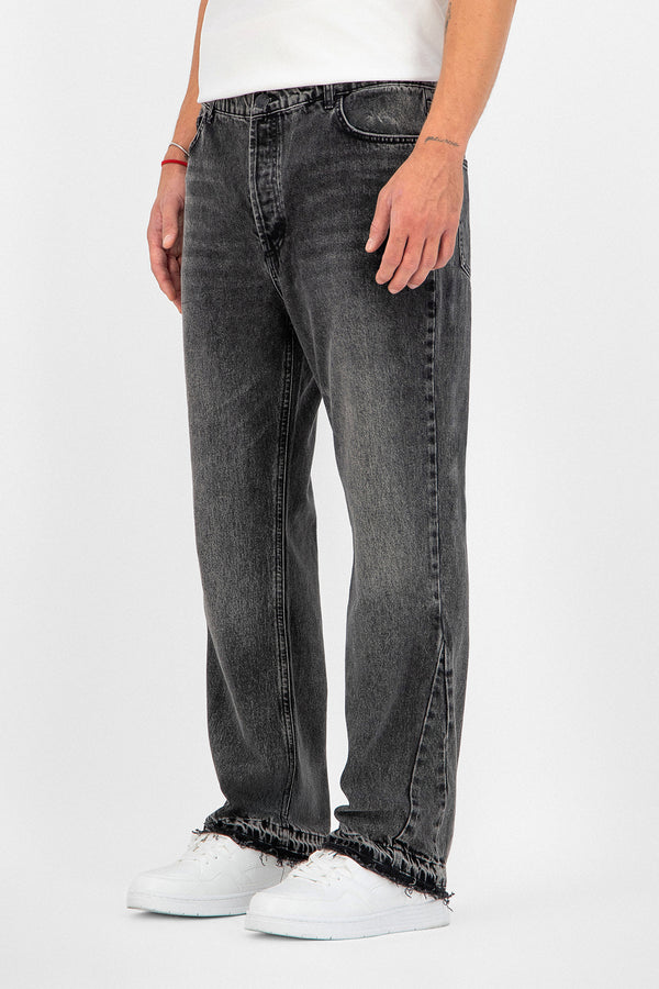 Gusset Panel Straight Fit Pant