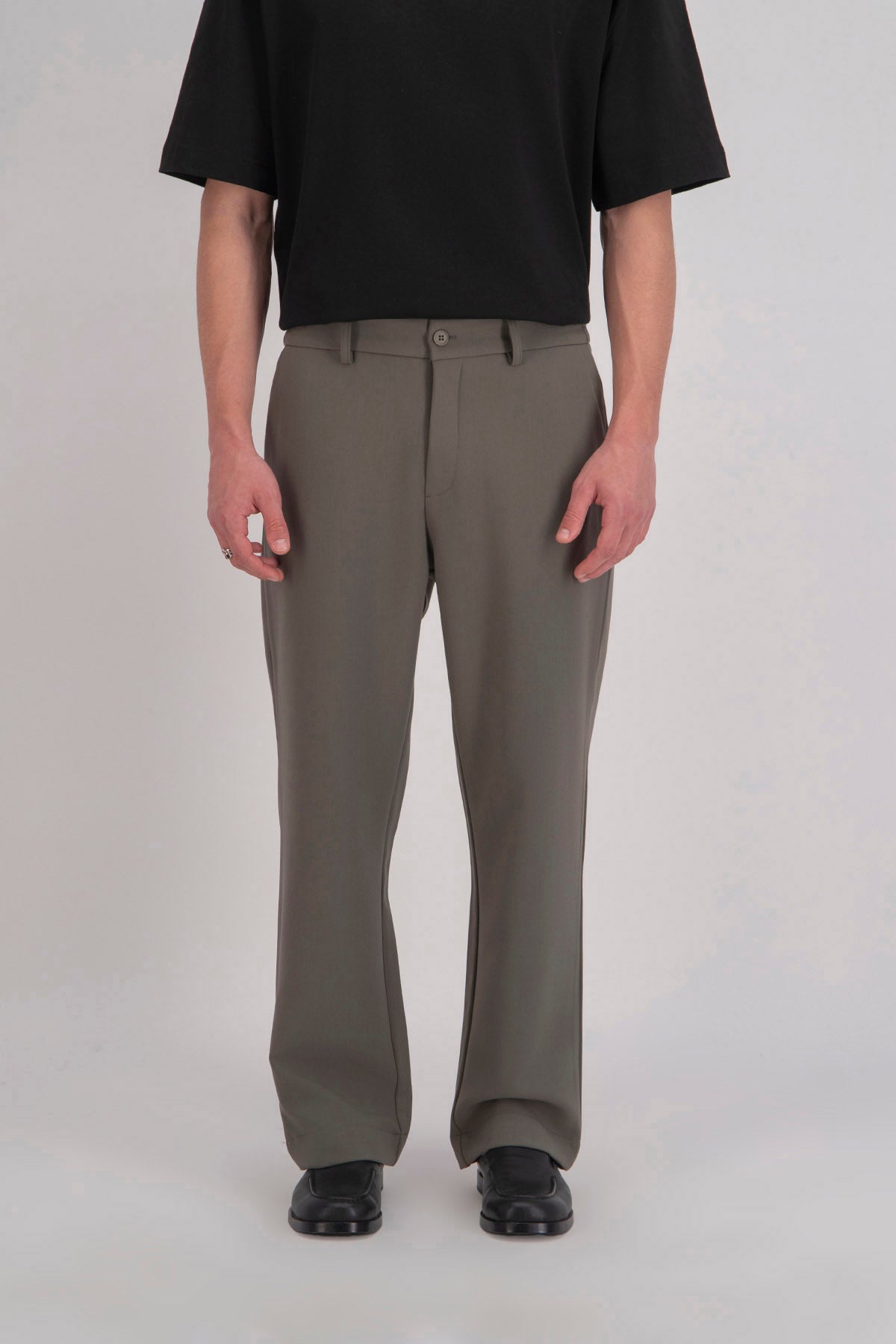 ELASTIQUE HEM SUIT PANT